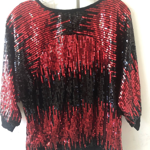 HOLIDAY SEQUIN TOP-NEW - Picture 4 of 8